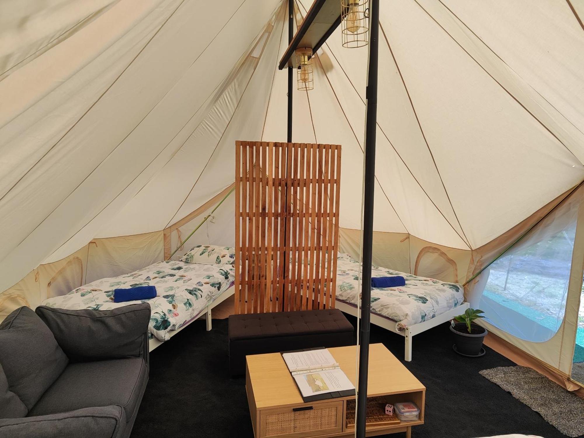 Glamping At Zeehan Bush Camp מראה חיצוני תמונה